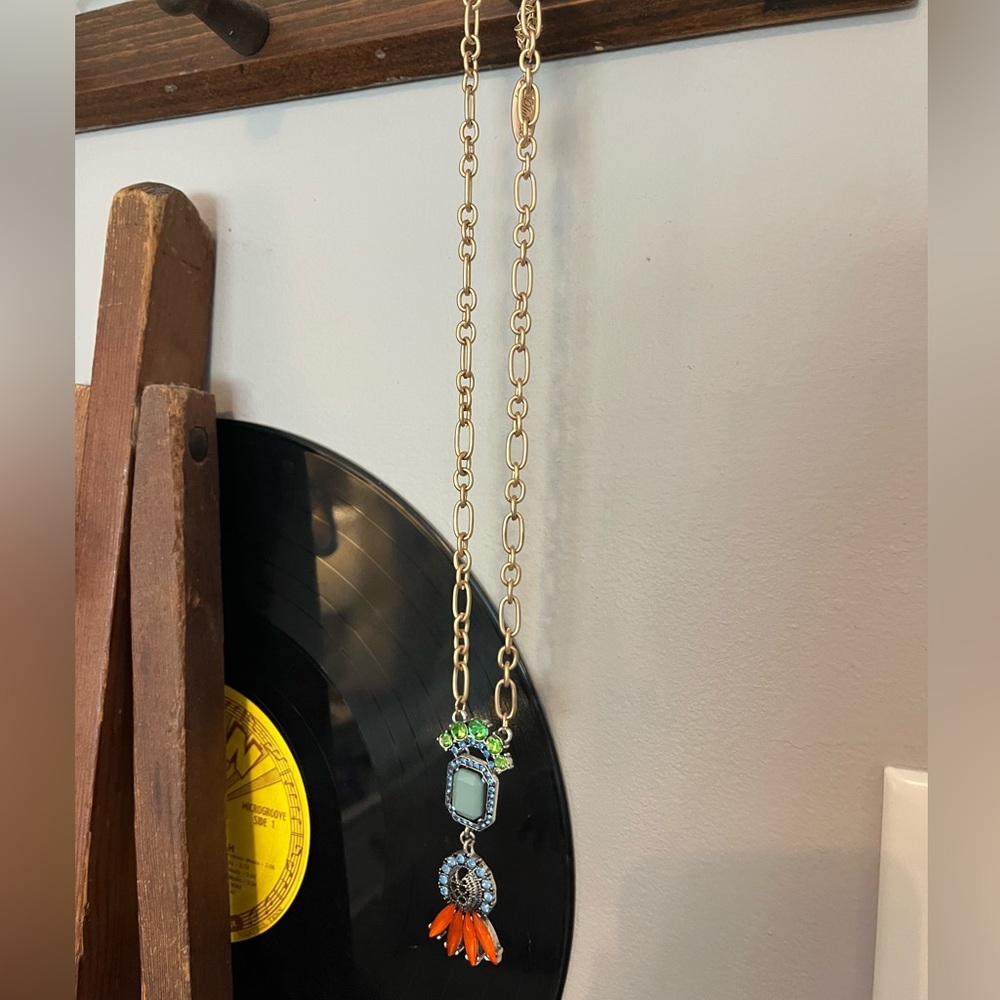 Necklace - Picture 2 of 3